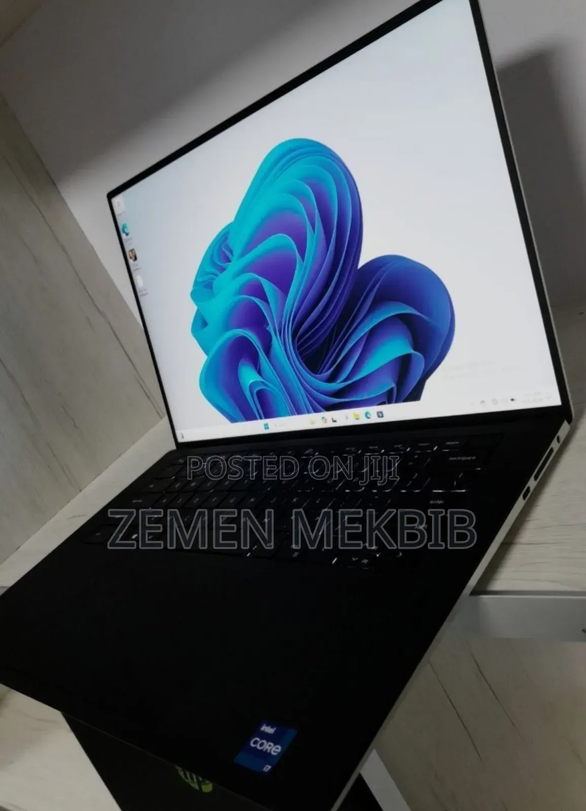 New Laptop Dell XPS 15 16GB Intel Core I7 SSD 512GB