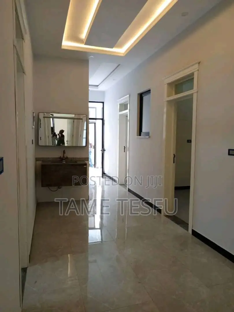 Furnished 4bdrm House in Figa, Bole for sale