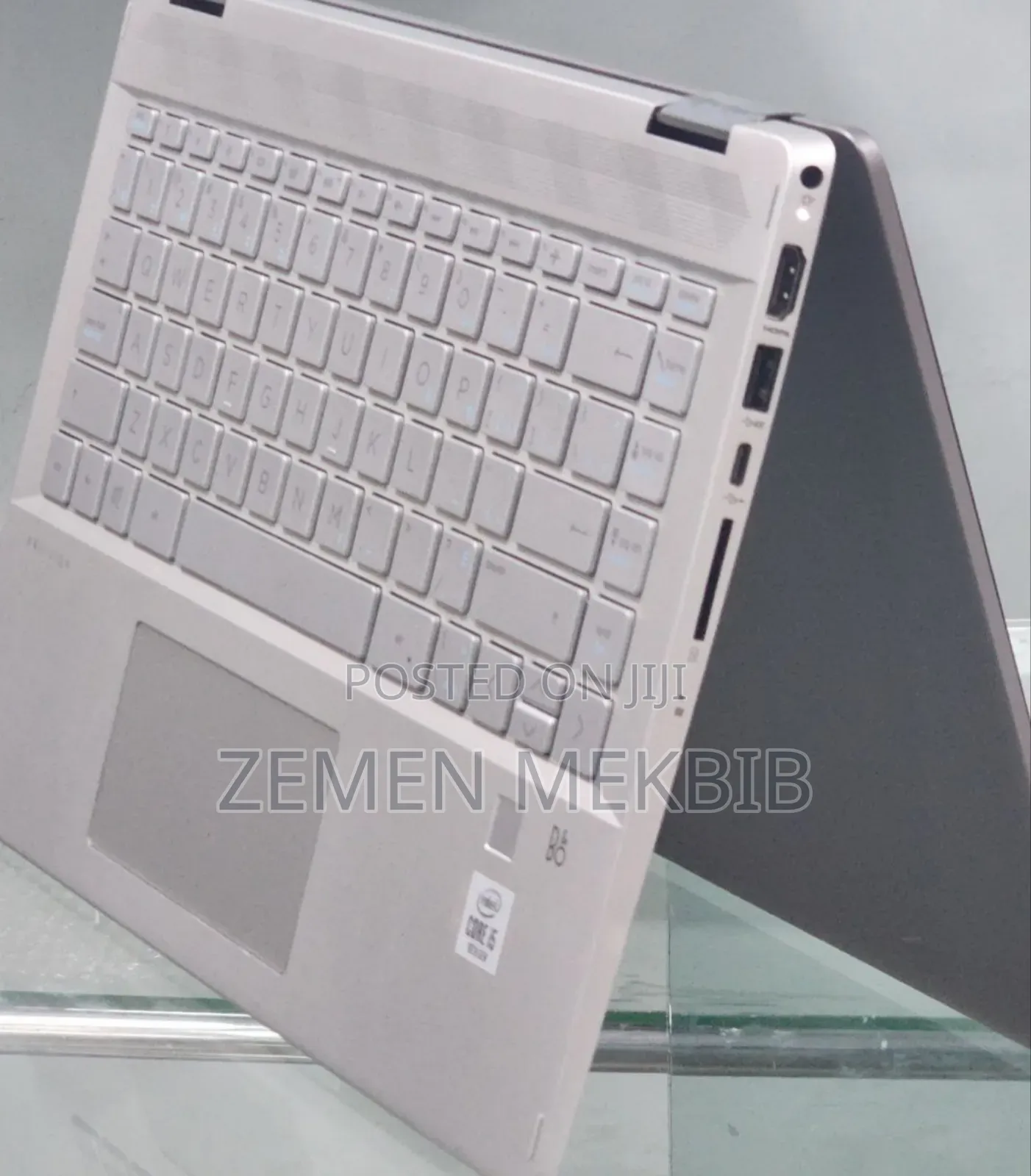 New Laptop HP Pavilion 15 8GB Intel Core I7 SSD 256GB