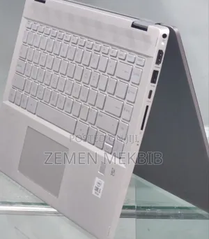 New Laptop HP Pavilion 15 8GB Intel Core I7 SSD 256GB