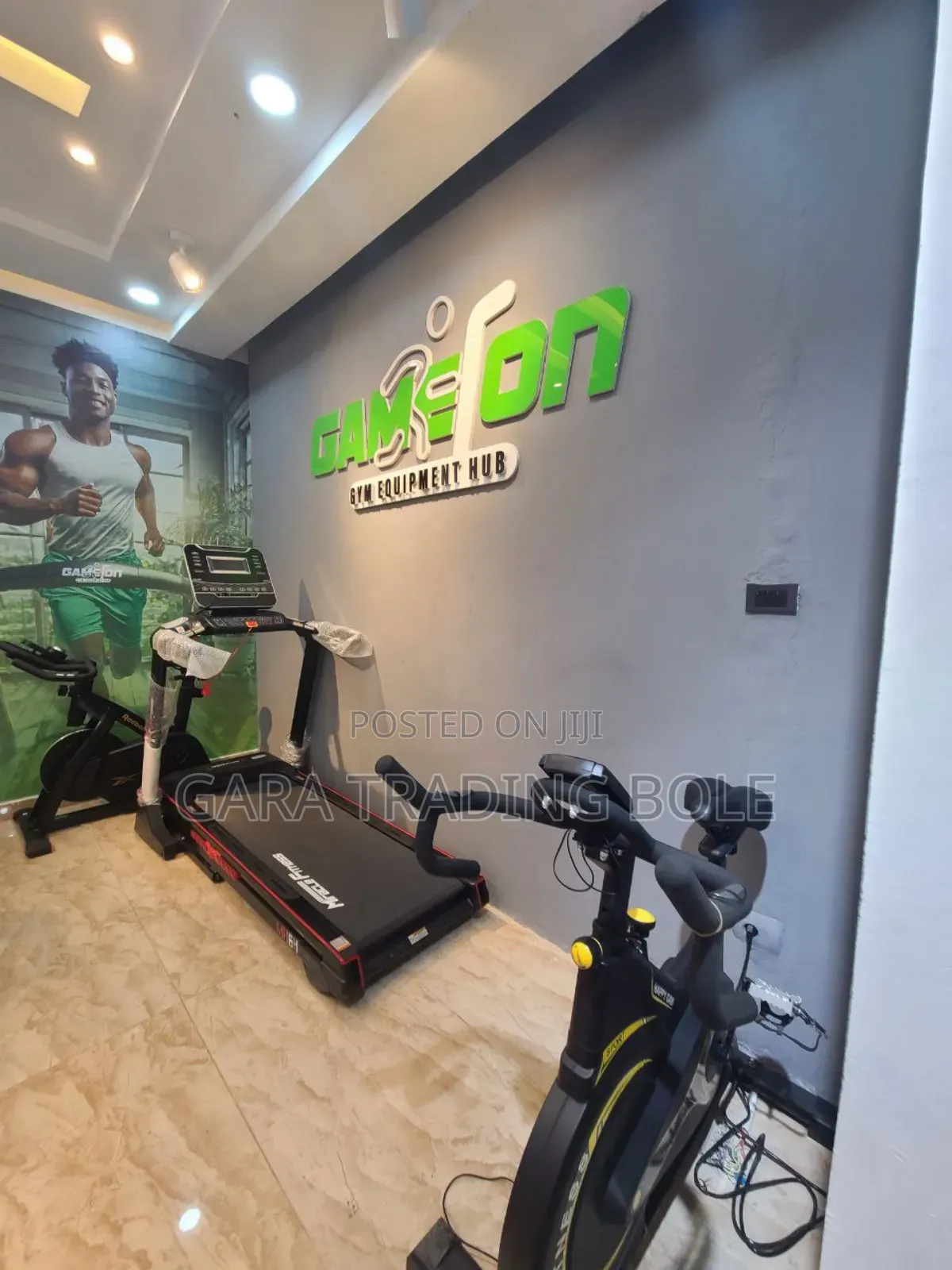 ዘመናዊ የመሮጫ ማሽን እና የስፖርት ሳይክል ብዛት አስመጥተናል።