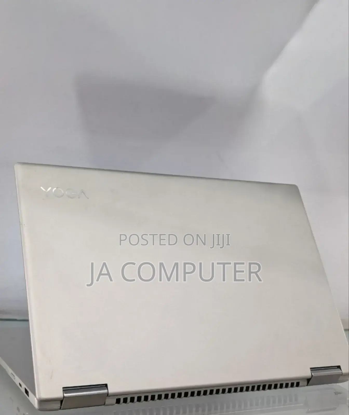 New Laptop Lenovo Yoga 710 16GB Intel Core I7 SSD 512GB