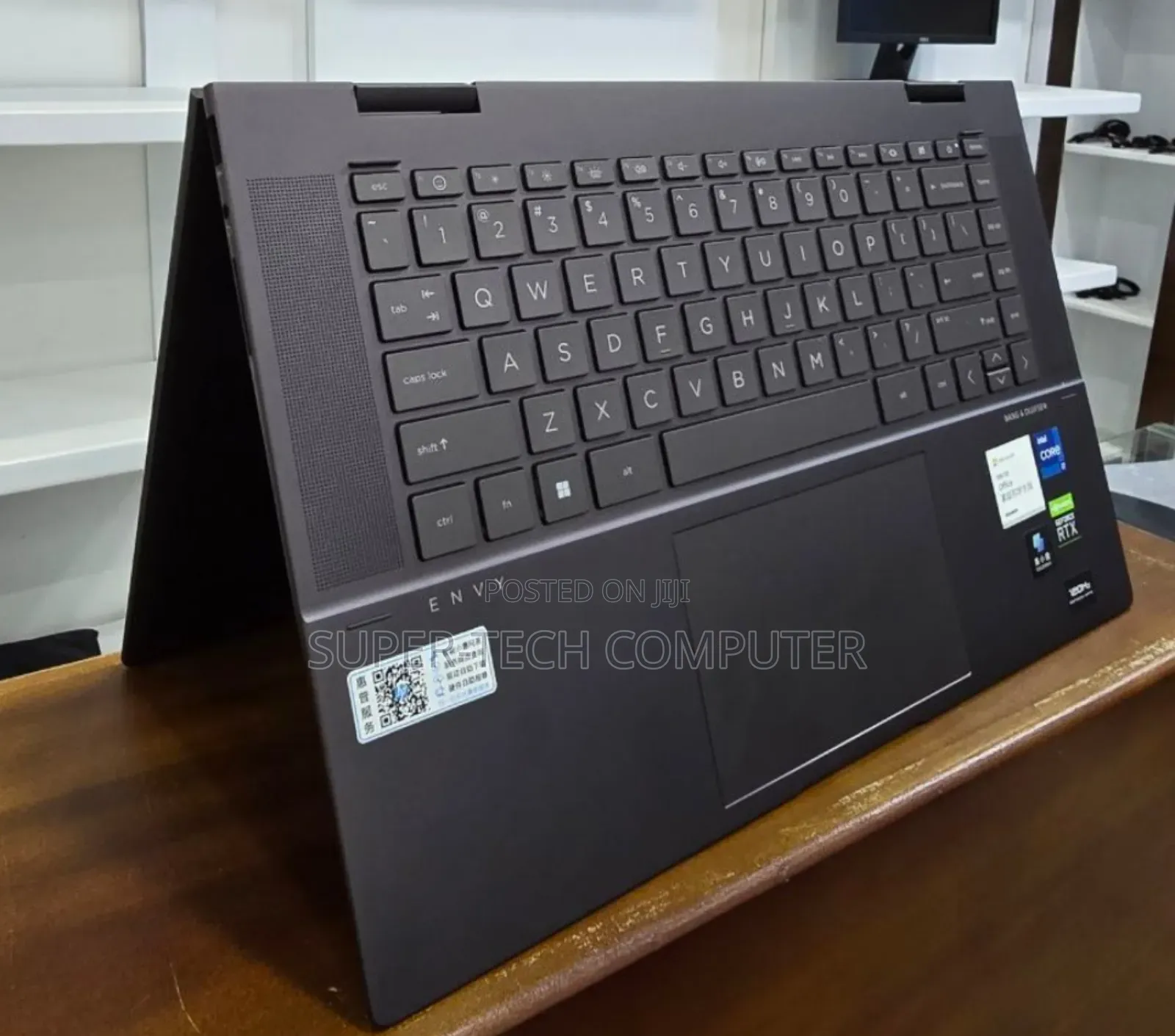 New Laptop HP Envy X360 16GB Intel Core I7 SSD 1T