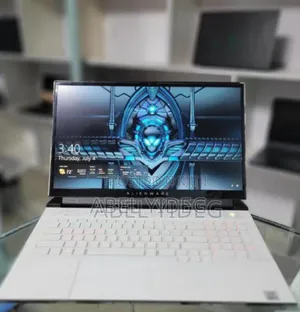 New Laptop Alienware Area-51m 16GB Intel Core i7 SSD 1T