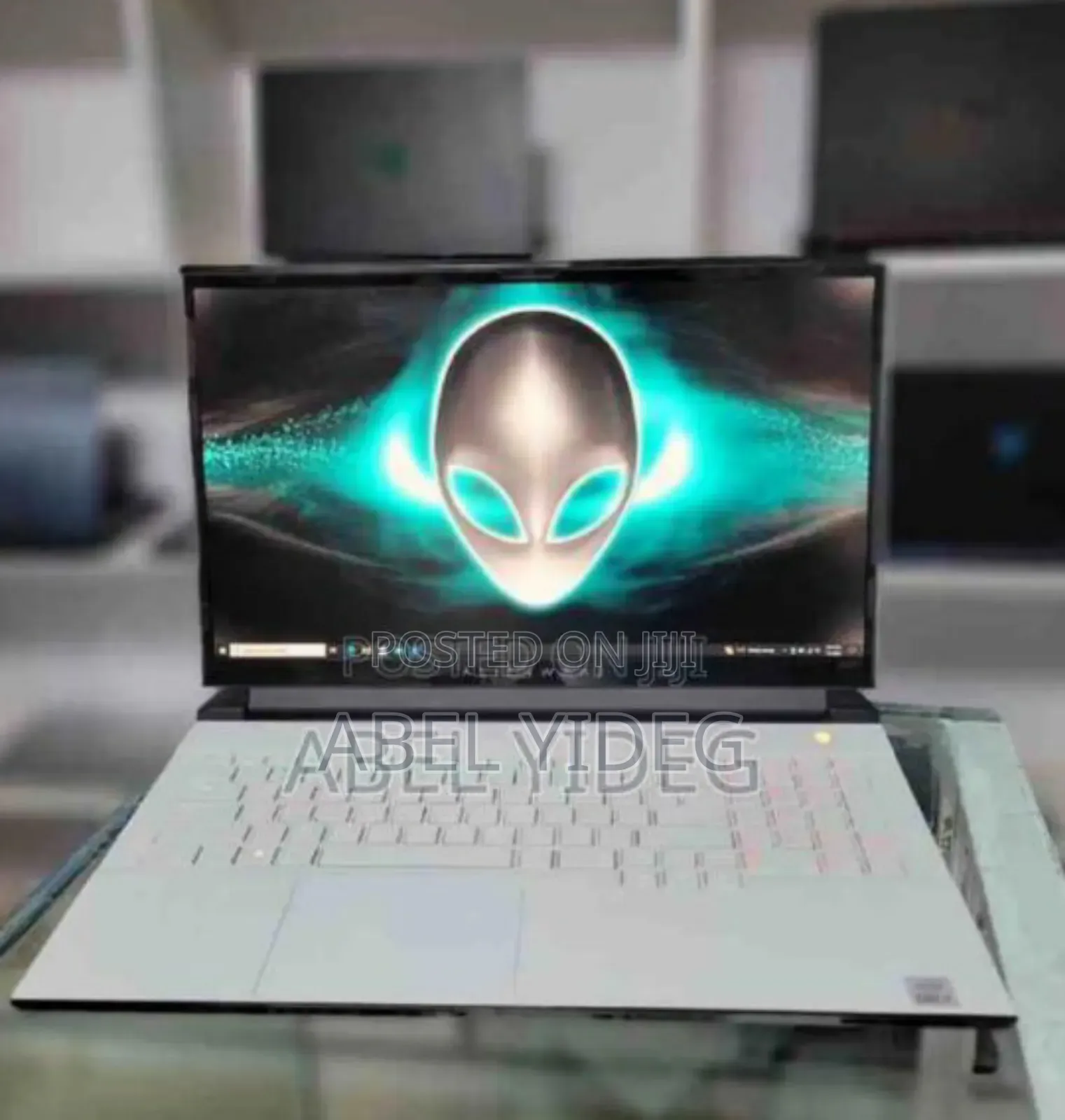 New Laptop Alienware Area-51m 16GB Intel Core i7 SSD 1T