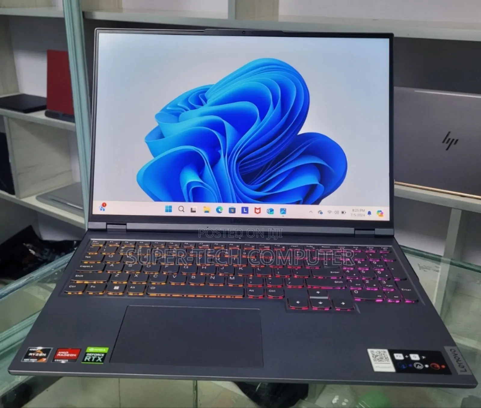 New Laptop Lenovo Legion 5 16GB AMD Ryzen 7 SSD 512GB