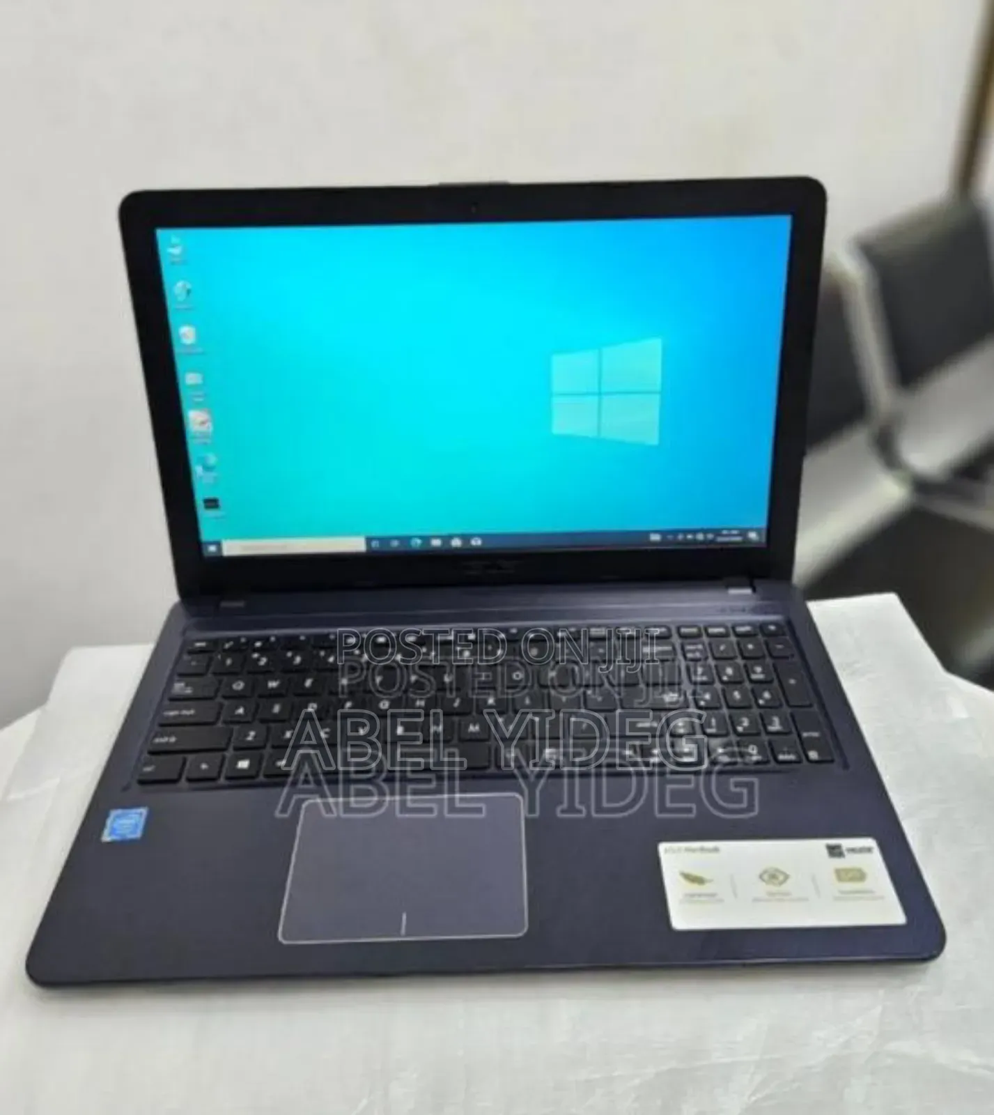 New Laptop Asus VivoBook 15 X505BA 4GB Intel Core 2 Quad HDD 500GB