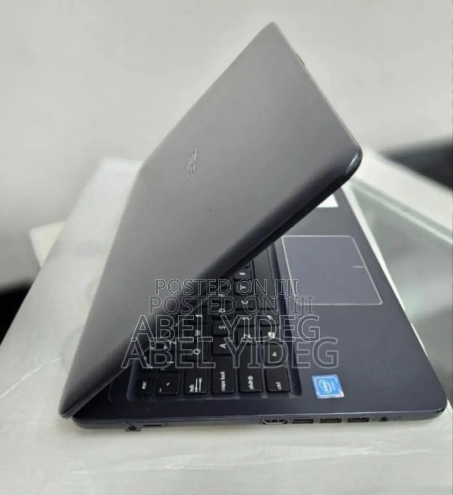 New Laptop Asus VivoBook 15 X505BA 4GB Intel Core 2 Quad HDD 500GB