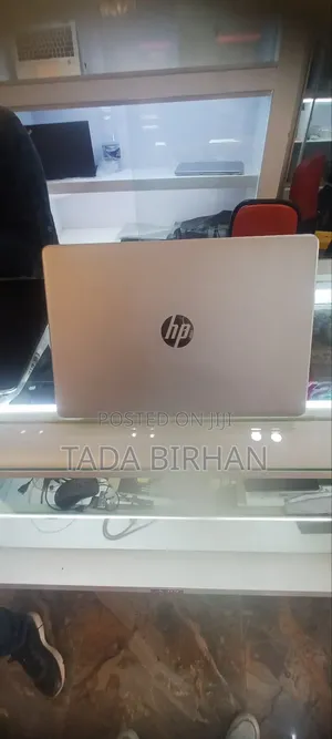 Photo - New Laptop HP Stream Notebook 1GB AMD SSD 256GB