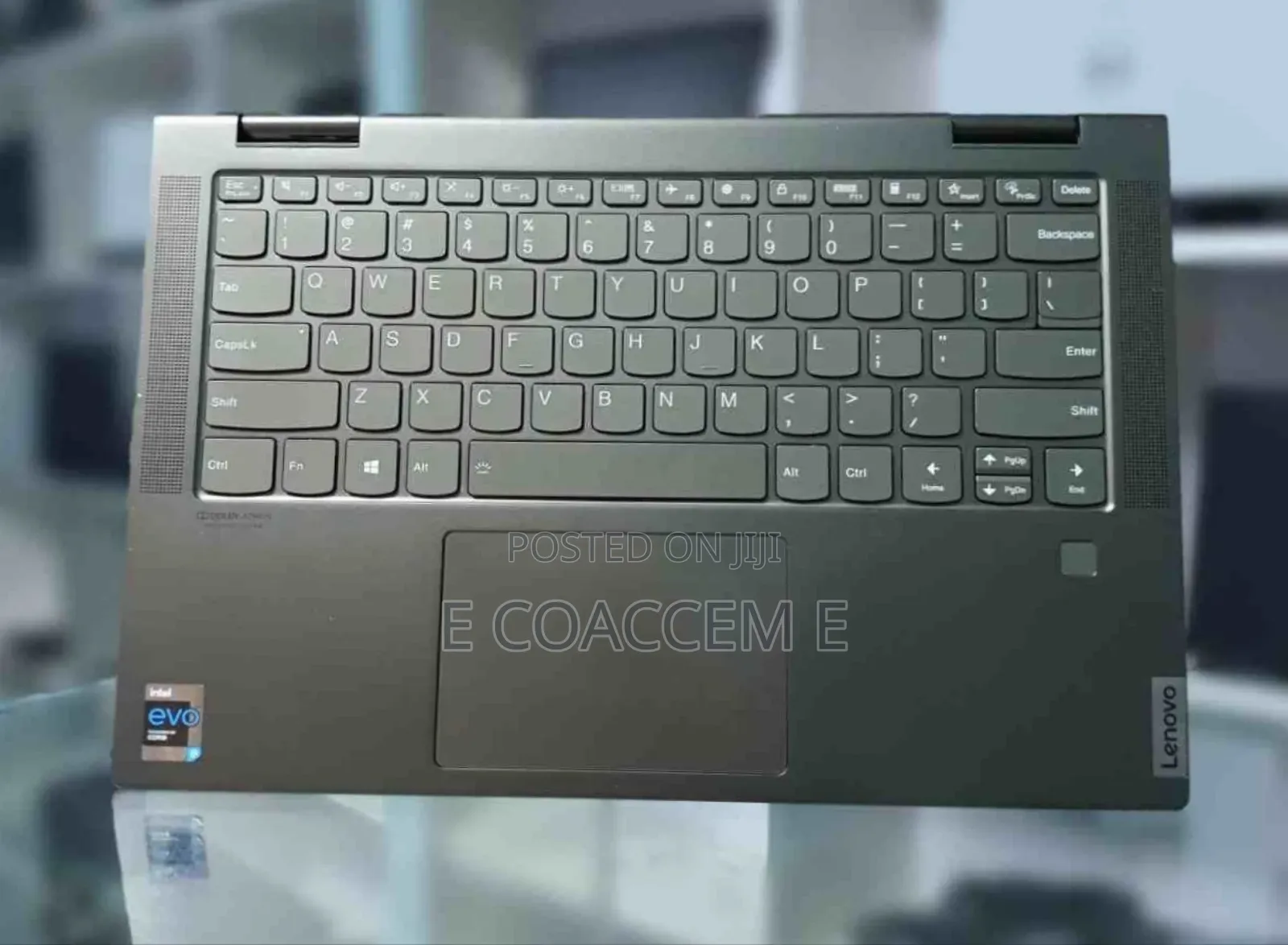 New Laptop Lenovo Yoga 710 16GB Intel Core I5 SSD 512GB