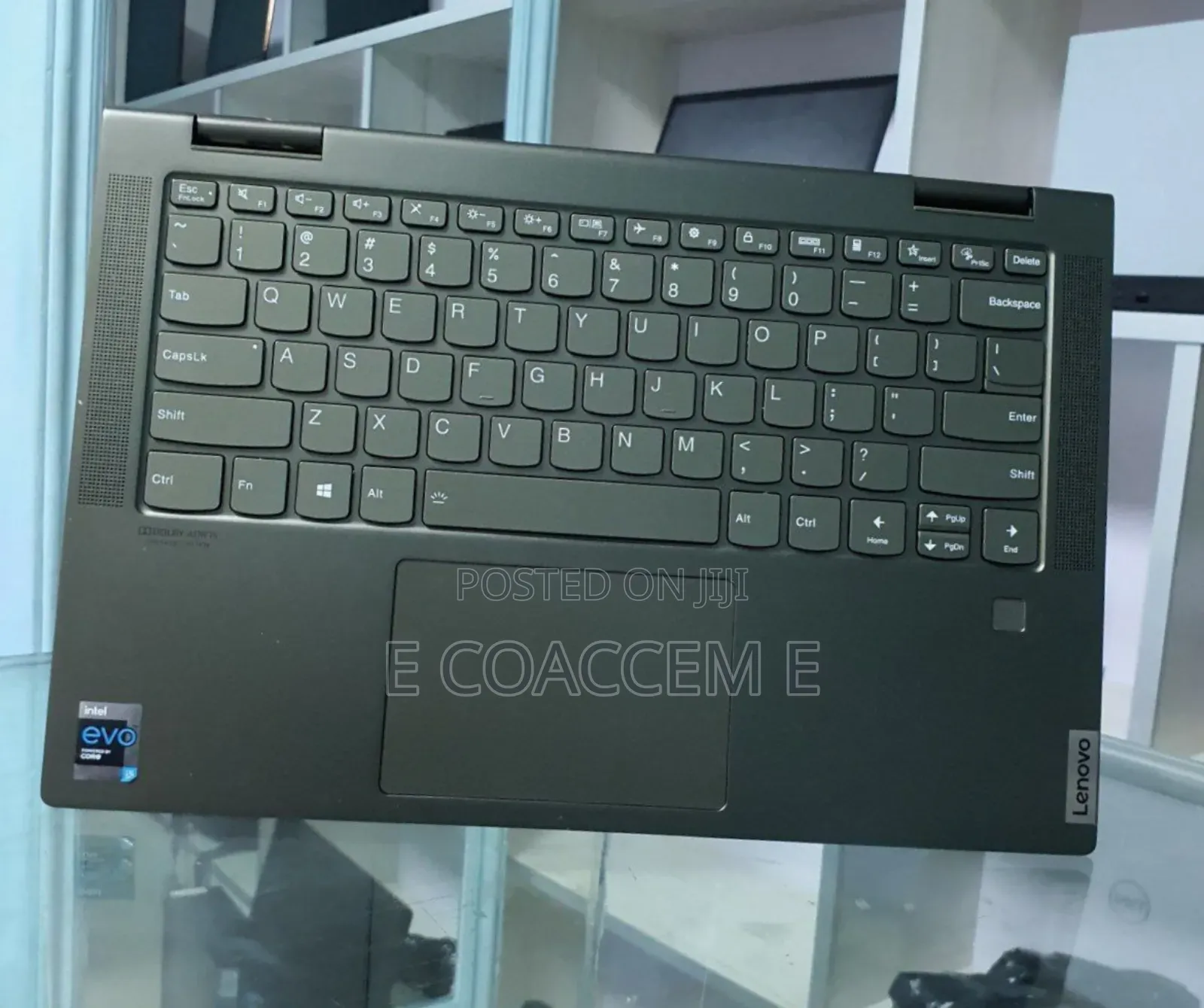 New Laptop Lenovo Yoga 710 16GB Intel Core I5 SSD 512GB