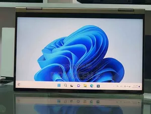 New Laptop Lenovo Yoga 710 16GB Intel Core I5 SSD 512GB