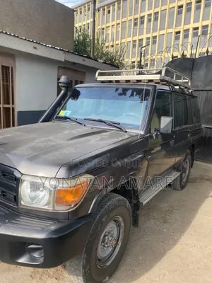 Toyota Land Cruiser 2016 Gray