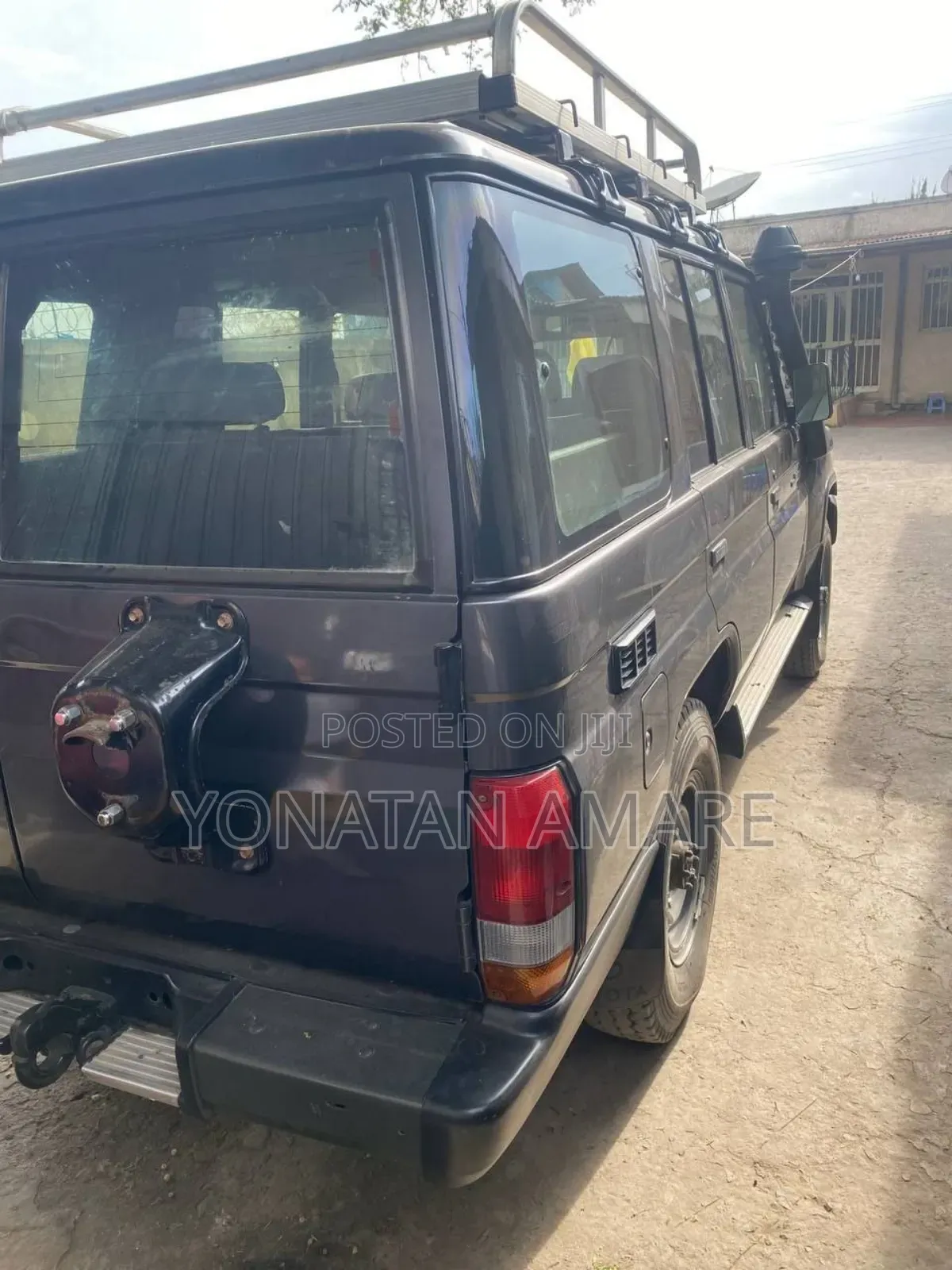 Toyota Land Cruiser 2016 Gray