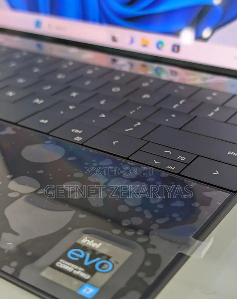 New Laptop Dell XPS 12 (9Q33) 32GB Intel Core I7 SSD 1T