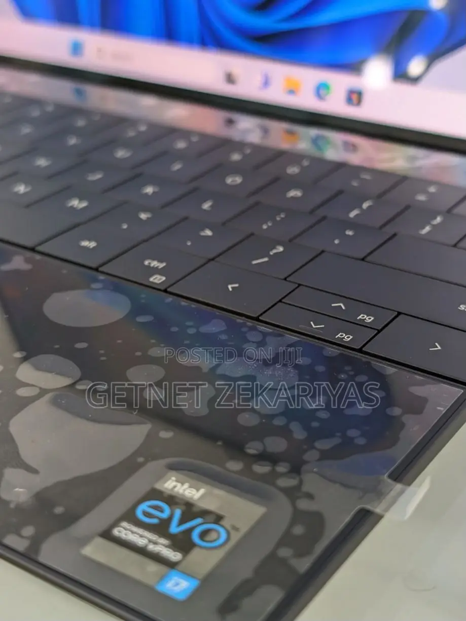 New Laptop Dell XPS 12 (9Q33) 32GB Intel Core I7 SSD 1T