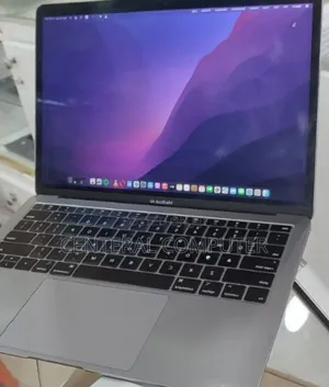 New Laptop Apple MacBook Air 2019 8GB Intel Core I5 SSD 256GB