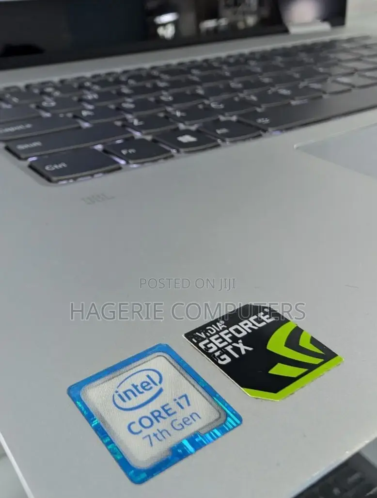 New Laptop Lenovo IdeaPad 720S 16GB Intel Core I7 SSD 512GB