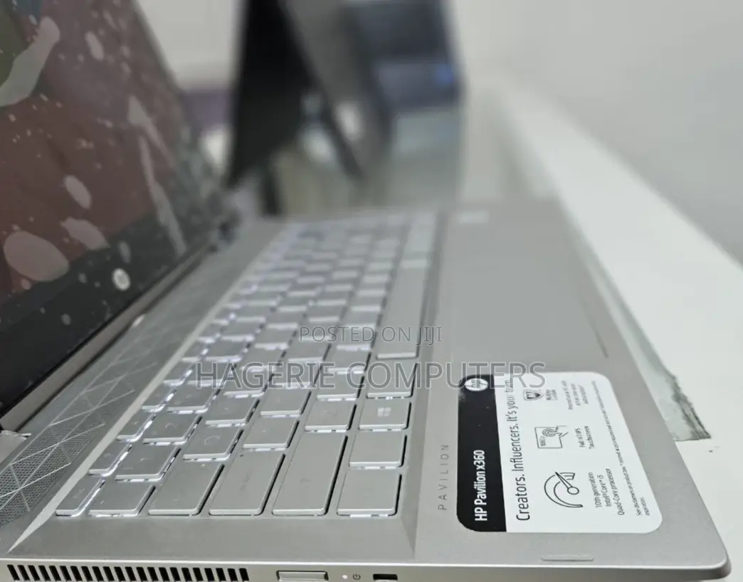 New Laptop HP Pavilion X360 11 16GB Intel Core i7 SSD 512GB
