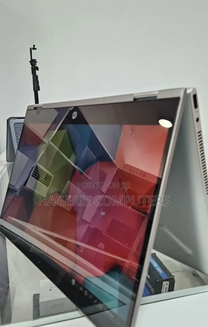 New Laptop HP Pavilion X360 11 16GB Intel Core i7 SSD 512GB