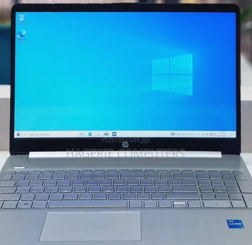 New Laptop HP 15-Da3007nia 8GB Intel Core I3 SSD 256GB