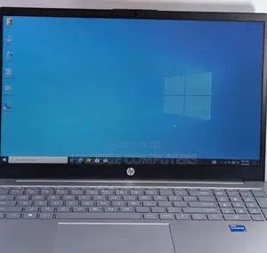 New Laptop HP 15-Dw1197nia 8GB Intel Core I5 SSD 512GB