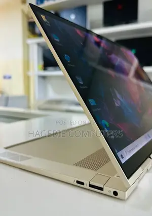 New Laptop HP Envy X360 8GB Intel Core I7 SSD 512GB