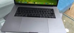 New Laptop Apple MacBook 2018 32GB Intel Core I7 SSD 1T