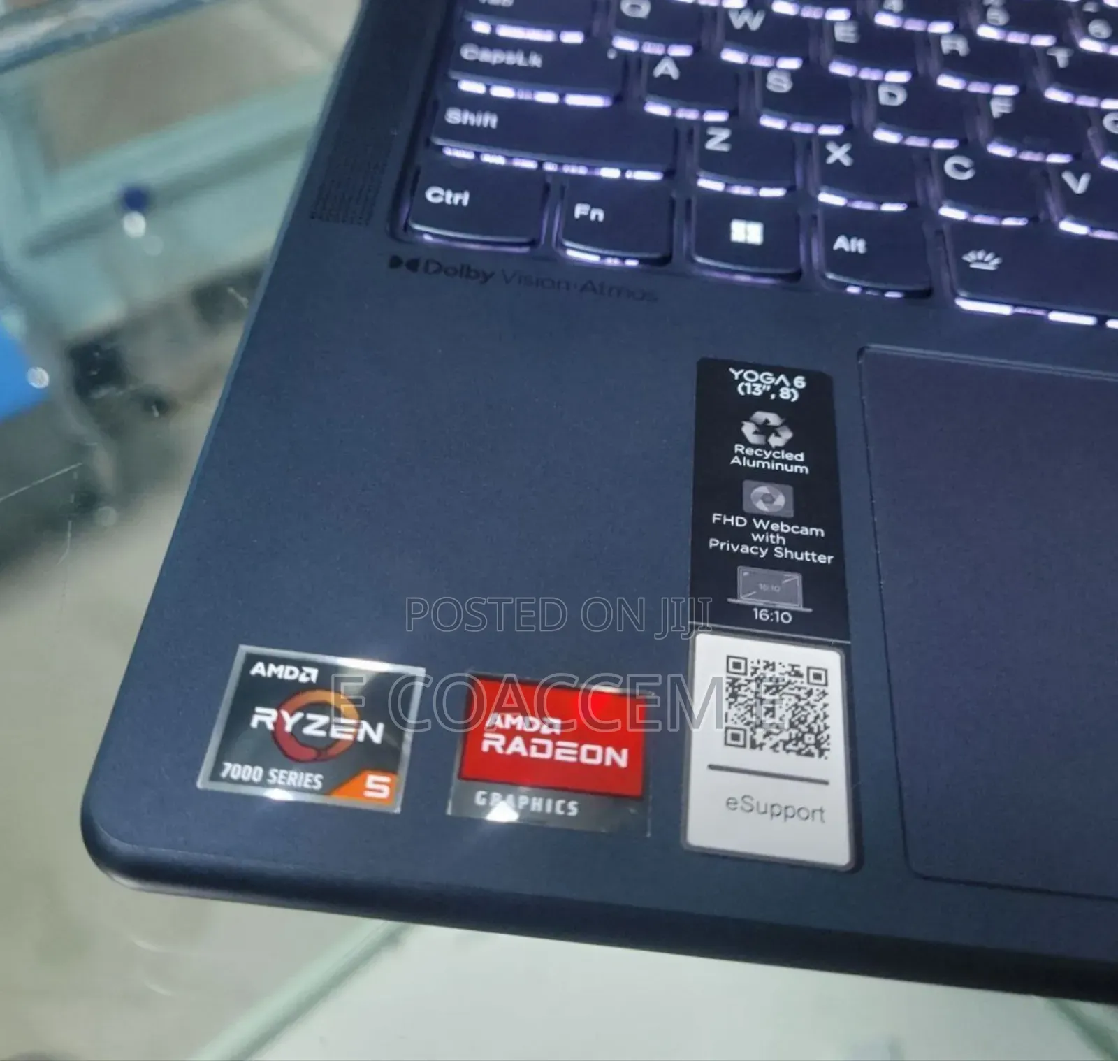 New Laptop Lenovo Yoga 700 16GB Intel Core I7 SSD 512GB