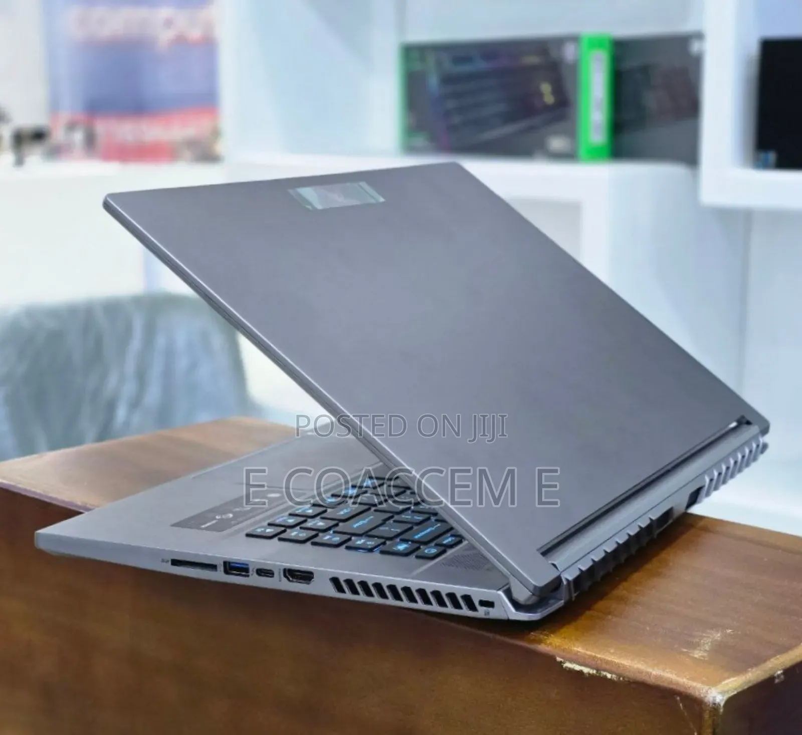 New Laptop Acer Predator Triton 700 16GB Intel Core I7 SSD 2T