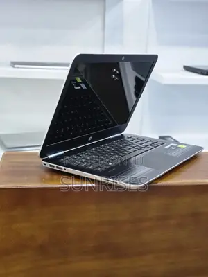 Photo - New Laptop HP Pavilion 15 8GB Intel Core I5 HDD 500GB