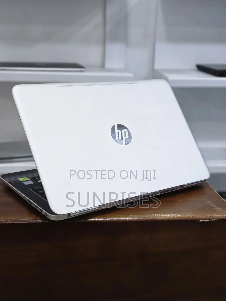 New Laptop HP Pavilion 15 8GB Intel Core I5 HDD 500GB