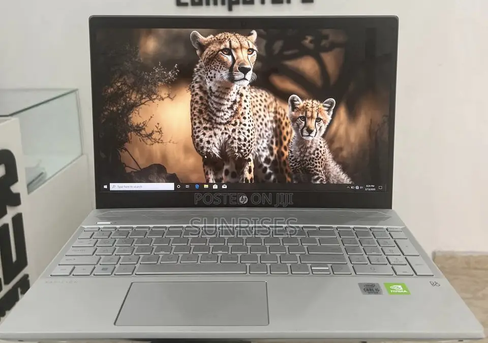 New Laptop HP Pavilion 15 8GB Intel Core I5 HDD+SSD 512GB