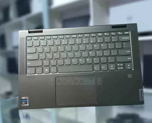 New Laptop Lenovo Yoga 700 12GB Intel Core I5 SSD 512GB