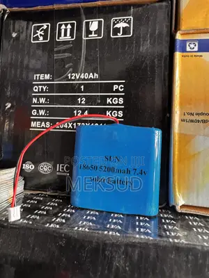 Battri Lityme 7.4 v 5200ah