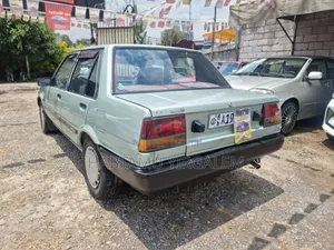 Toyota Corolla 1986 Gray