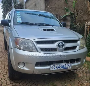 Toyota Hilux 2007 Silver
