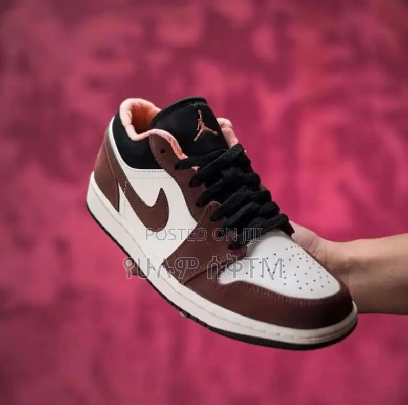 Original Air Jordan 1 Low ‘Mocha’ Shoes