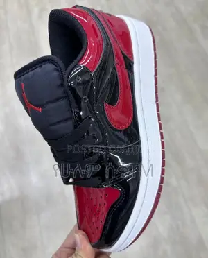 Photo - Original Air Jordan 1 Low ‘Patent Bred’ Shoes