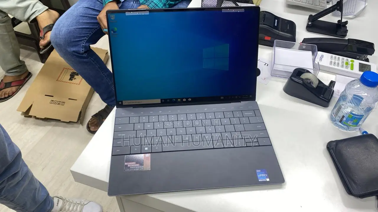 New Laptop Dell XPS 13 32GB Intel Core I7 SSD 512GB