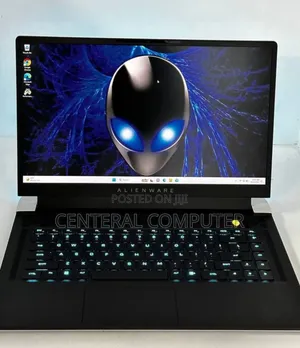 New Laptop Alienware M17x R2 32GB Intel Core I7 SSD 1T