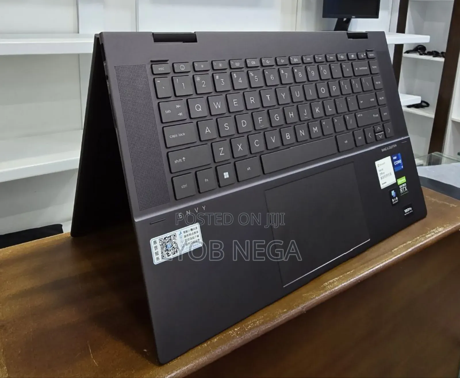 New Laptop HP Envy X360 16GB Intel Core I7 SSD 1T