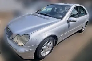 Mercedes-Benz C200 2004 Silver