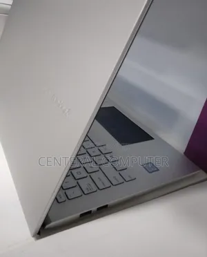 New Laptop Asus VivoBook 15 X540NA 12GB Intel Core I7 SSD 512GB