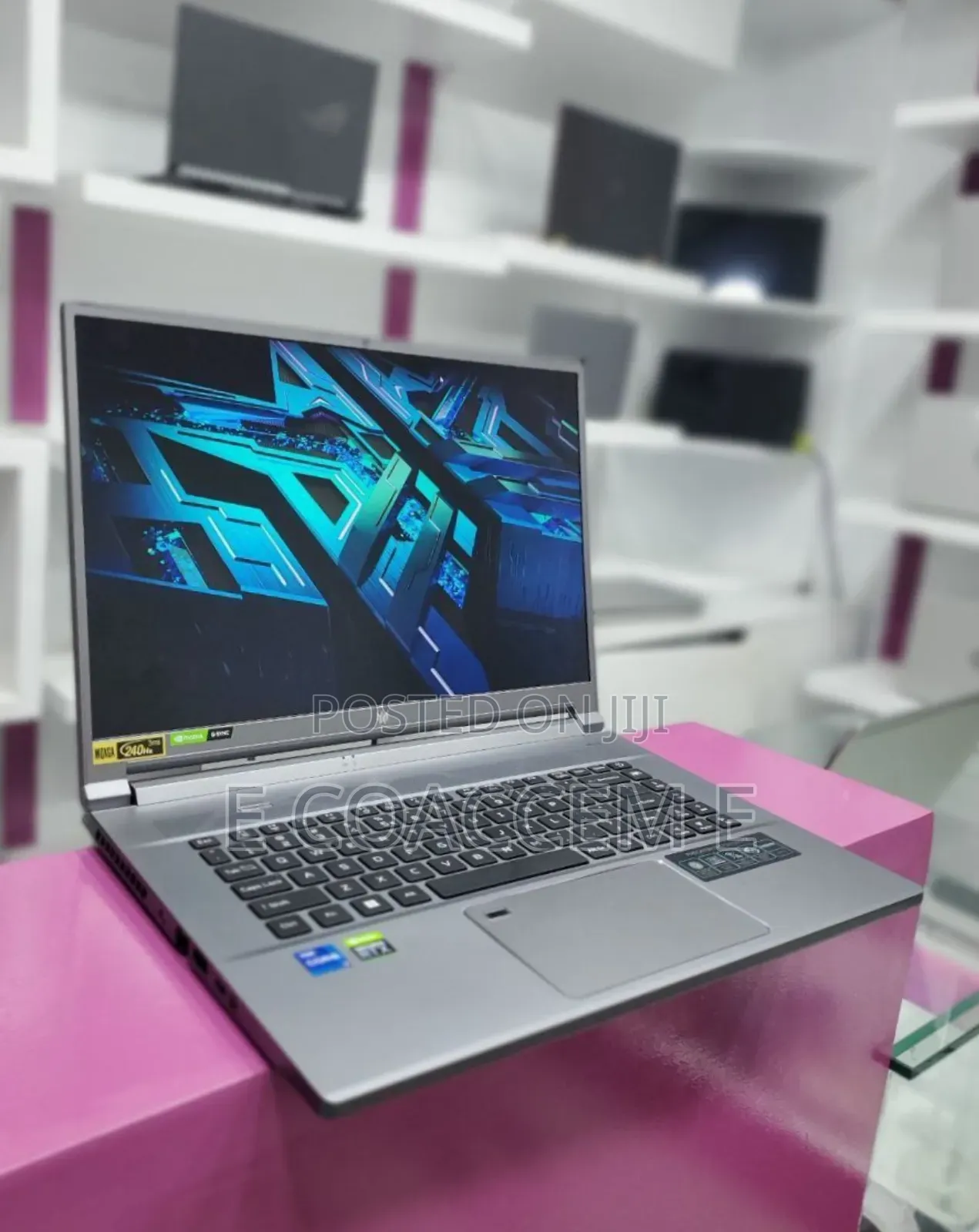 New Laptop Acer Predator Triton 500 SE 16GB Intel Core I7 SSD 2T