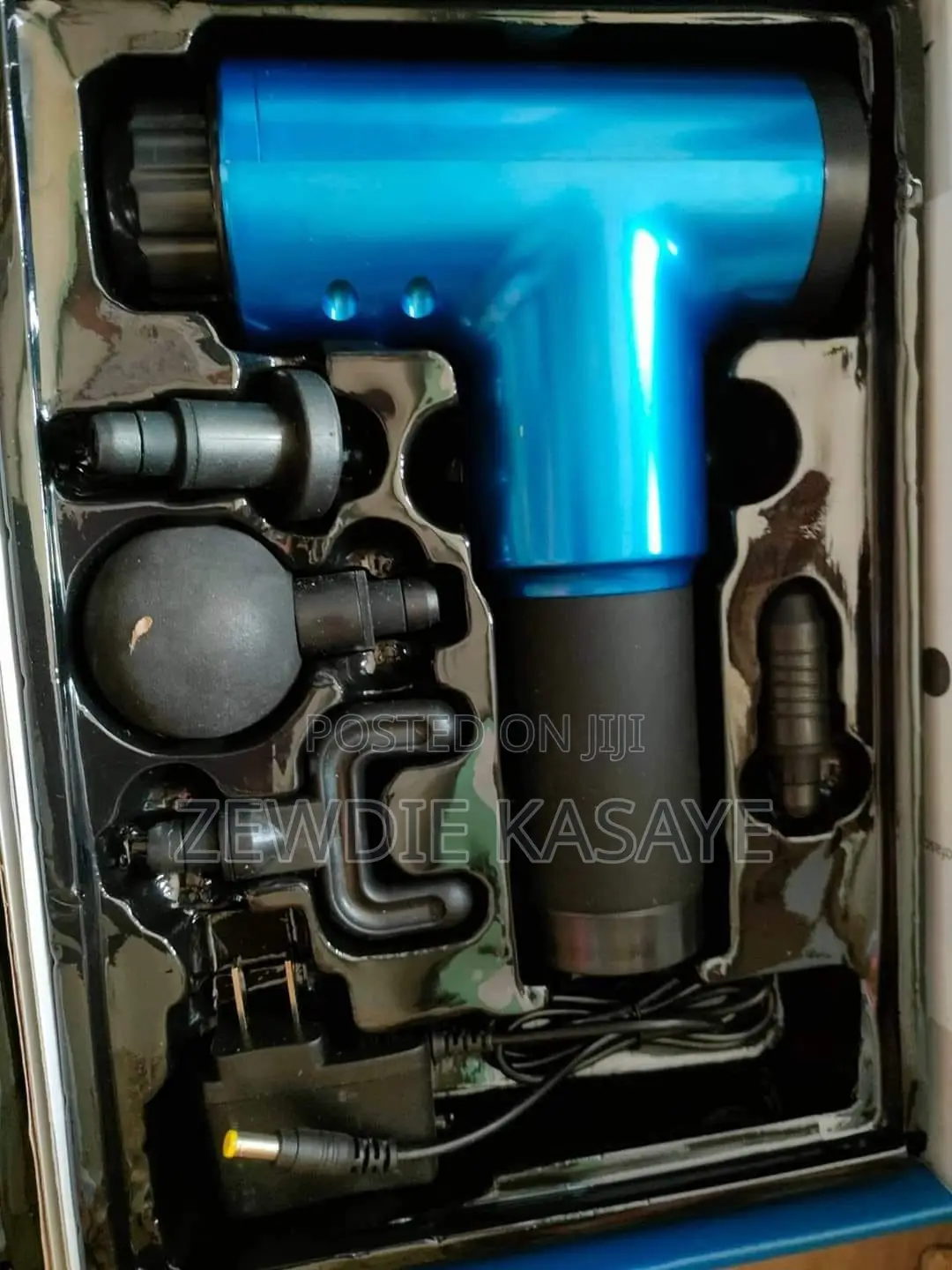 በቻርጅ የሚሰራ ማሳጀር- Chargeable Massager