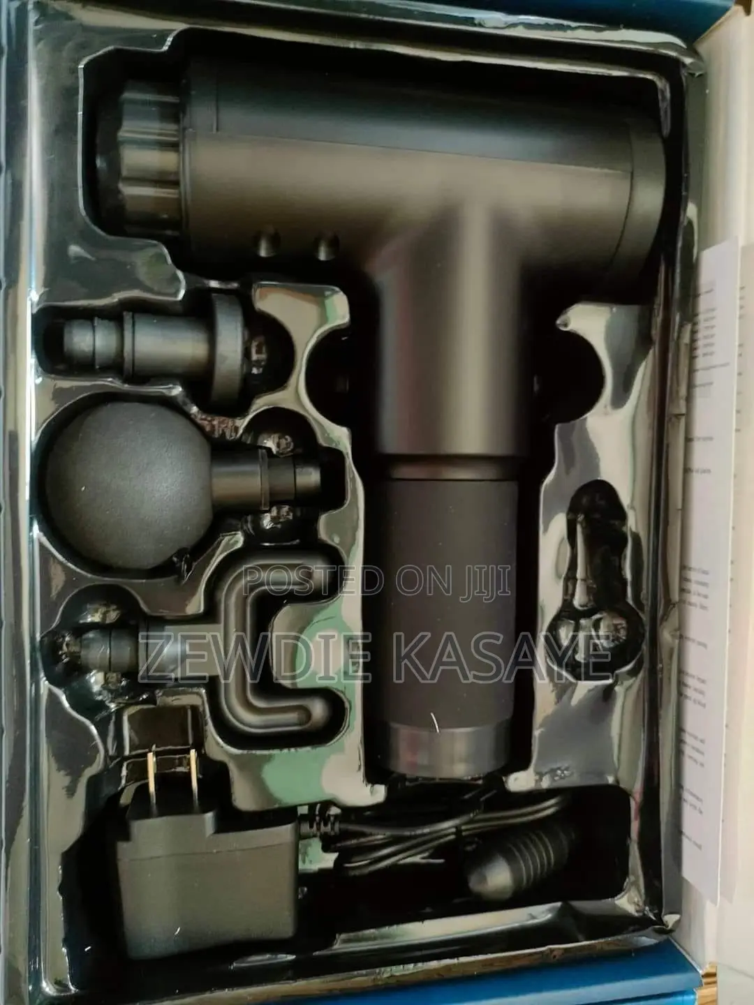 በቻርጅ የሚሰራ ማሳጀር- Chargeable Massager