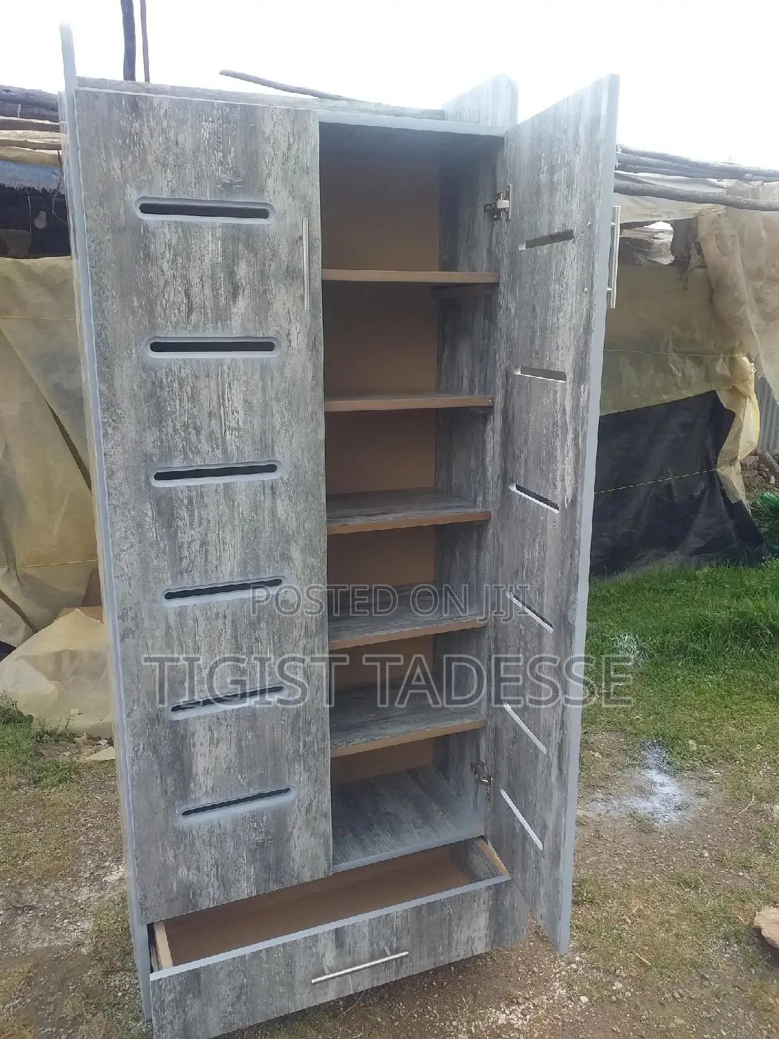 የጫማ መደርደሪያ 80*180 Laminated