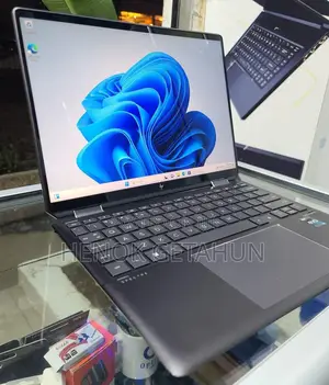 New Laptop HP Spectre 16GB Intel Core I7 SSD 1T