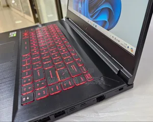 New Laptop MSI 16GB Intel Core I5 SSD 512GB